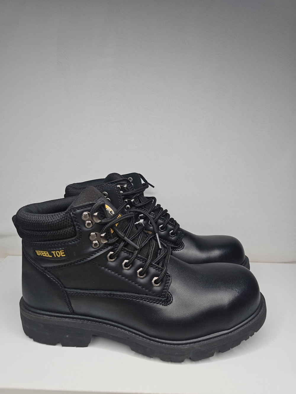 NWT Brahma Gus Steel Toe Black Leather Work Boots Men’s 11W